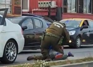 Ebrio al volante a las ocho de la mañana agredió a Carabineros y fue detenido