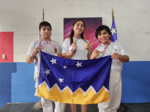 Destacada actuación de esgrimistas magallánicos en torneo nacional