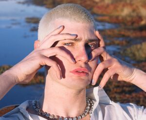 Magallánico Stanley Weissohn se presenta hoy en The Voice Chile