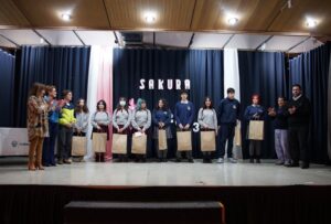 Nueve estudiantes de liceos de Natales viajarán a Japón en programa de colaboración