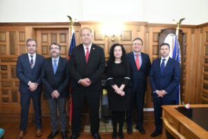 Pleno de la Corte de Apelaciones de Punta Arenas recibió saludo protocolar del fiscal nacional