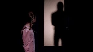 Pena de 18 años de cárcel para sujeto que grabó videos violando a su hijastra para compartirlos por internet