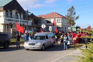 Con bandera a media asta Porvenir despidió a Sylvia Vera