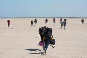 Crisis migratoria: ¿Qué está pasando en la frontera Chile-Perú?