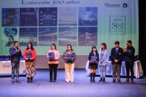 Colegios de la ciudad reciben colección especial