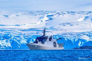 Más de 38 mil millas náuticas de navegación tuvo la Armada en Campaña Antártica 2022-2023