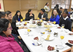 Escolares abordaron la realidad de sus comunidades