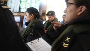 Fiscalización interagencial de centro de cultivo en Punta Goddar