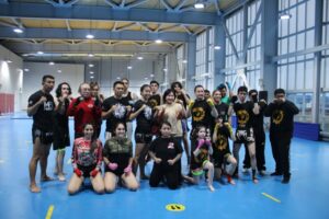 Con buen número de participantes se realizó Seminario de Muay Thai en Punta Arenas