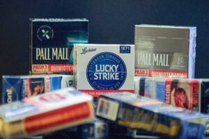 Hombre es condenado por contrabandear cigarrillos y un vehículo: evadió más de $21 millones en impuestos