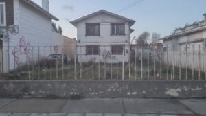 Vecinos alertaron a Seguridad Pública Municipal de dos casas okupas: cuatro personas investigadas