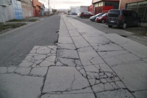 Denuncian pésimo estado en las calles de Zona Franca