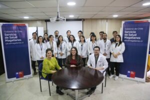 Quince médicos llegaron ayer a reforzar la Red Asistencial de Magallanes