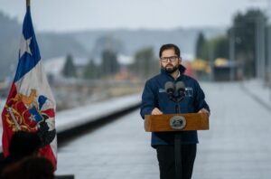 Presidente Boric criticó reforma constitucional alternativa para isapres: