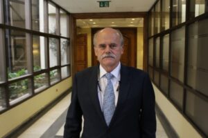 “No se debiera descartar acudir a la Corte Internacional de la Haya”
