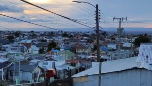Falla técnica mantiene sin luz a un gran sector de Punta Arenas