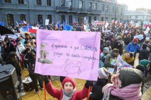 Establecimientos municipales no volverán a clases hasta después de vacaciones de invierno