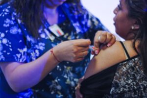“Tenemos una brecha de personas que históricamente se vacunaban contra la influenza, pero que todavía no lo han hecho”
