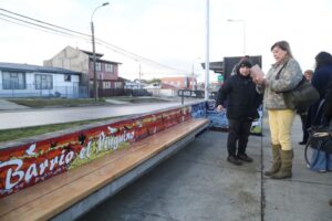 Sector El Pingüino cuenta con nuevo paradero y zona de descanso