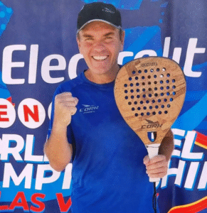 Roby Gattiker: Ex N°1 del pádel mundial jugará partido de exhibición y dictará clínica en Punta Arenas