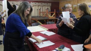 Colectivo Matices prepara trabajo de pintura conmemorativas