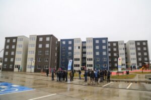 Entregan 120 departamentos en sector surponiente de Punta Arenas