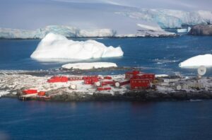 Presidente Boric anuncia visita a la Antártica para fortalecer presencia en el territorio