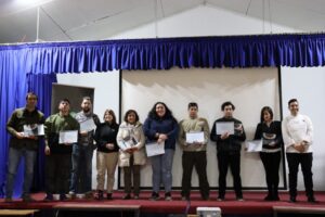 Lanzan libro que recopila recetas e historias de la pesca artesanal en Magallanes