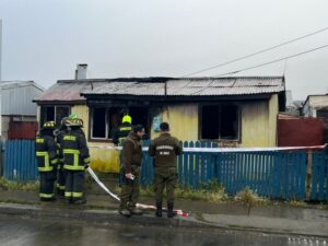 Vecino fallece en incendio en Punta Arenas