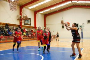 Con deportistas de Chile y Argentina se inicia hoy el Nacional de Básquetbol “Mini”