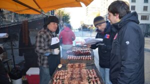 Prohíben uso de mayonesa casera en productos gastronómicos expendidos en Carnaval de Invierno
