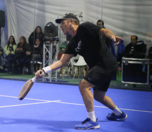 Con clínica para entrenadores se despide el excampeón del mundo de pádel Roby Gattiker
