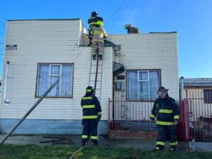 Incendio afectó vivienda al sector sur de Punta Arenas