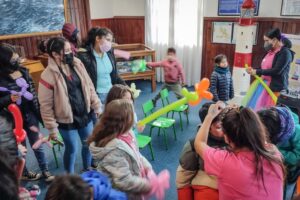 Invitar a visitar y participar en lúdicas actividades en el Museo Naval y Marítimo de Punta Arenas