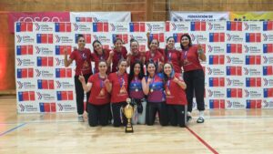 Los cuadros de Británico en damas y CAVH en varones se titularon campeones de la Apertura de la Liga Regional de Vóleibol de Mayores