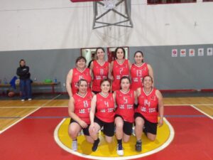 Logística Yese derrotó a Patagona en nueva fecha del básquetbol laboral femenino