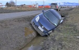 Vehículo terminó volcado en Puerto Natales