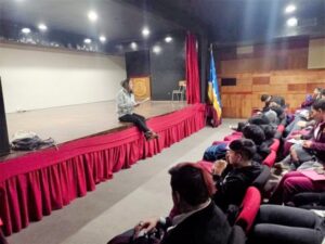 Jóvenes aprendieron que es posible cambiar la figura paterna en su certificado de nacimiento