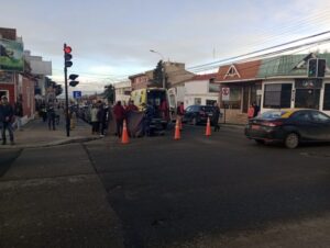 Hombre de 50 años falleció en vía pública tras sufrir descompensación