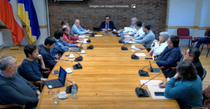 Departamento del Gobierno Regional en Santiago desató controversia