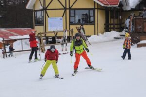 Conozca los precios para practicar ski y snowboard en el Andino