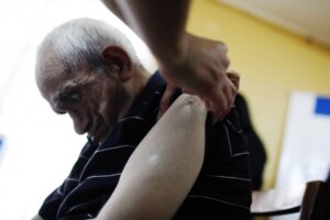 Especialista broncopulmonar y escenario epidemiológico en adultos: “Se están viendo en las UCI más casos complicados respiratorios”
