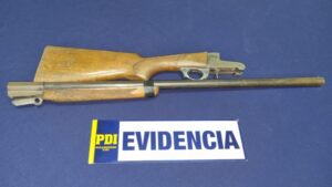 Transportista fue formalizado por escopeta encontrada en su camión