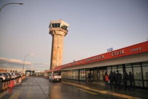 Dotarán de más tecnología a aeropuerto de Punta Arenas