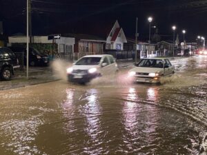 Autoridades restringen el tránsito en diversos tramos de Punta Arenas