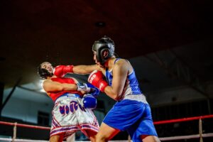 Con púgiles de Chiloé, Santiago, Argentina y Magallanes vuelve el boxeo al Gimnasio de la Confederación Deportiva