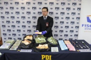 23 detenidos, más de $155 millones, 7.699 cajetillas de cigarrillos y armas de fuego incautadas
