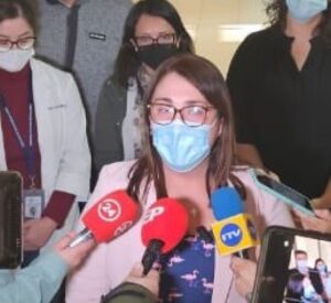Directora Servicio Salud responde a diputado Matheson: “Es relevante que las autoridades se informen”