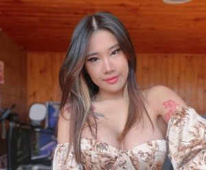 Hospital Clínico actualiza estado de influencer: “Se encuentra consciente y sin sedación”