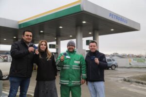 Hasta 15 pesos por litro se puede ahorrar en combustibles con Tarjeta Punta Arenas